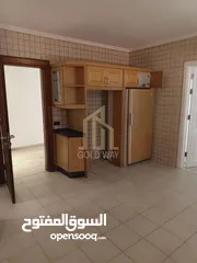  9 شقة أرضية طابقية 350م بتشطيبات راقية في أجمل مناطق عبدون / ref 3021