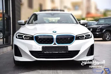  7 بي ام دبليو الفئة الثالثة كهربائية بالكامل 2023 BMW i3 eDrive35L EV M Power Kit_Full Option