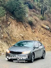 3 كيا K3  مواصفات كورية بحالة جيدة