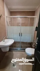  18 شقة مميزة مفروشة للايجار