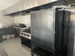  23 مطعم مأكولات يمنيه للبيع مع معدات كاملة في شارع الإذاعة بجانب بن العميد