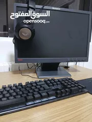  3 كمبيوتر بحالة الوكالة معه شاشة ماوس وكيبورد