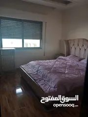  3 شقة فاخرة ومميزة للبيع