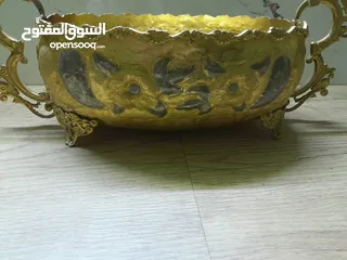  10 مضيفة نحاس نحاس ثقيلة فخمه جدا قطعه متحفيه بحاله ممتازة جدا جدا للديكور