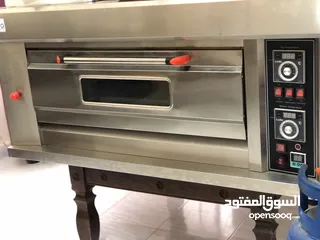  1 فرن بيتزا على الغاز