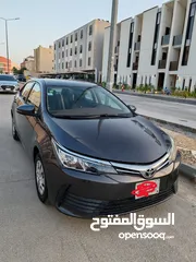  1 Toyota Corolla, 2018, Automatic, In Good Condition. No Major Accident