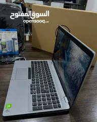  7 Dell core i7 جيل عاشر كرتين شاشة وبحجم 15.6  رام 16 - تخزين 512 لون سلفر مميز مواصفات نارية وسعر حرق