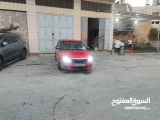  4 سكودا فابيا 2013 بنزين برايفت فحص نخب جير عادي 1400