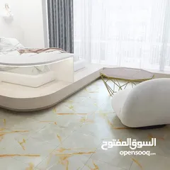  6 بلاط تلزيق فاخر بعدّة ألوان وتصاميم أنيقة حوّل أي مساحة في بيتك إلى لمسة من الفخامة بسهولة وبدون تعب