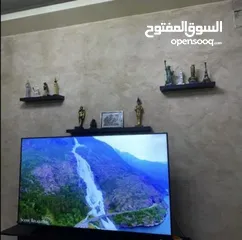  5 طاولة تلفزيون مع 3 رفوف تعليق للبيع