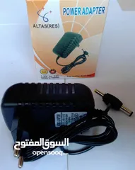  1 Top Quality AC-DC Full Auto  محول متعدد الاستعمال من 1.5V الى 12V