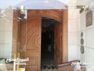  22 الظهير فيلا مستقله فخمه جدا فن معماري عاليه ومطله اجمل موقع مكون من اكثر من سكنه
