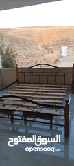  6 تخت مجوز لشخصين للبيع بحاله جيدة جداً