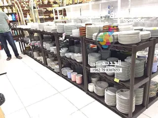  11 رفوف بلاستيك عملية واقتصادية كل رف بتحمل 100 كيلو