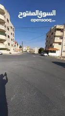 8 أرض البيع منطقة أم نواره خلف كازية الفنار بسعر مغري جدا
