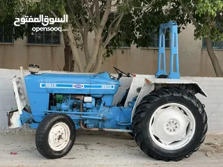  4 تركتر  فورد موديل 1980  ع الكاش