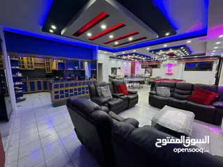  11 فيلا للبيع بسبب السفر
