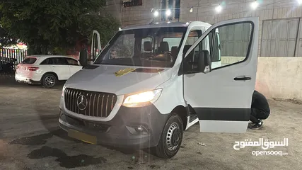  10 مرسيدس بنز 519