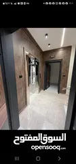  4 شقه للبيع خلف المدارس العالميه