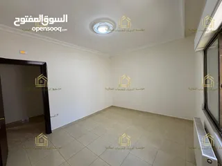  18 شقة مميزة - الرابية - 3نوم1ماستر - ارضية - ترس - قرب الخدمات العامة