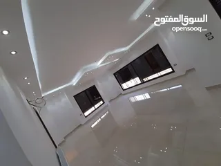  7 شقة غير مفروشة للإيجار 235م2 ( Property 15567 ) سنوي فقط