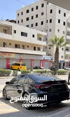  5 تويوتا ليمتد هايبرد 1.800ccقانوني