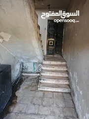  6 أربع شقق و سطحين للبيع في منطقة الهاشمي الجنوبي