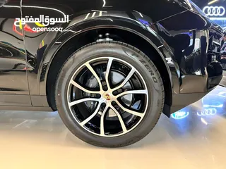  7 2024 Porsche Cayenne /GCC/ DEALER WARRANTY