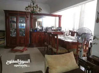  2 شقة  للبيع بزهراء المعادى  الشطر السادس بشارع زهراء المعادى الرئيسي