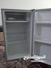 1 ثلاجه صغيره