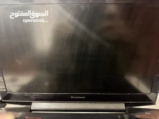  3 Lenovo y50-70 للبيع بسعر مناسب جدا مواصفات متوسطة