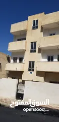  7 عمارة من اربع طوابق العمارة فارغة