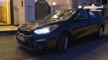  16 KIA K3 2019 مميزة لون اسود ميتلك مميزه فحص كامل