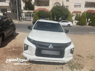  2 ميتيوبيشي L200 وارد وكاله للبيع
