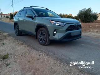  14 رافور 2022 XLE فورويل بطارية ليثيوم فل مع فتحة