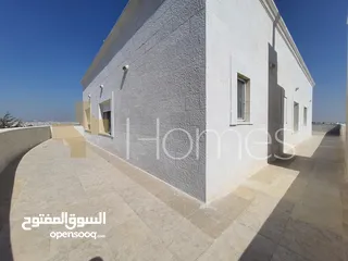  6 فيلا مع مسبح للبيع في الظهير بمساحة بناء 1200م
