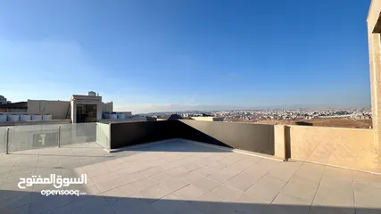  8 شقة فاخرة للبيع في الظهير