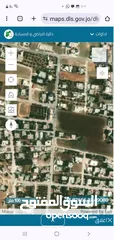  4 دبات  ابو  النصر مساحة الارض 761 متر مربع  على شارع 10 متر مخدومه واجهة القطعه 22 متر كافة الخدمات ب