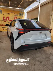  7 تويوتا BZ4