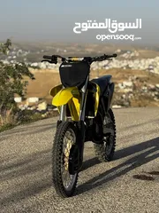  1 Rm125 2stroke للبيع