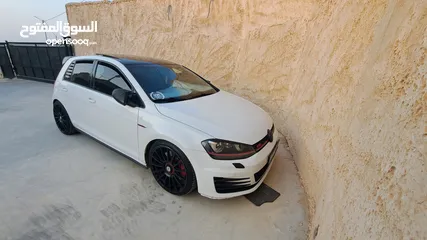  17 بسبب السفر المستعجل جولف 2015 جي تي اي  جدددديده بمعنى الكلمه فل فل اضافات بسعر ممتاز وتنازل مباشر