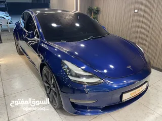  1 تيسلا مودل 3 بيرفورمانس  بحالة الوكاله