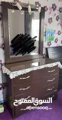 6 تختين وكمدينه وتسريحه (غرفه) للبيع في اربد حي القصيلة