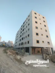  12 شقه للبيع مساحة 140م بإطلاله  مميزه