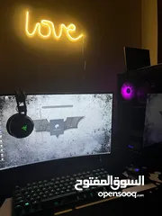  1 للبيع  ستب كامل بي سي حالته شبه جديد ممتاز جدا (لحق عليه. GAMING PC)