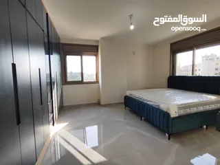  7 شقة جديدة سوبر ديلوكس – قيد الفرش النهائي للإيجار  عين منجد – رام الله