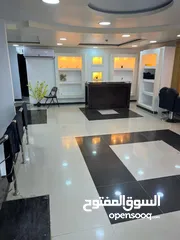  11 صالون سيدات للبيع سبب البيع السفر للخارج