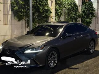  1 لكزس es300 بحاله الوكاله السياره