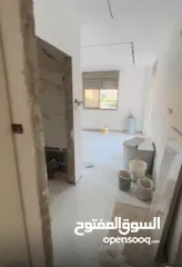  6 واثق المصري
