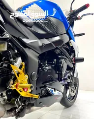  7 Suzuki GSR 750 سوزوكي